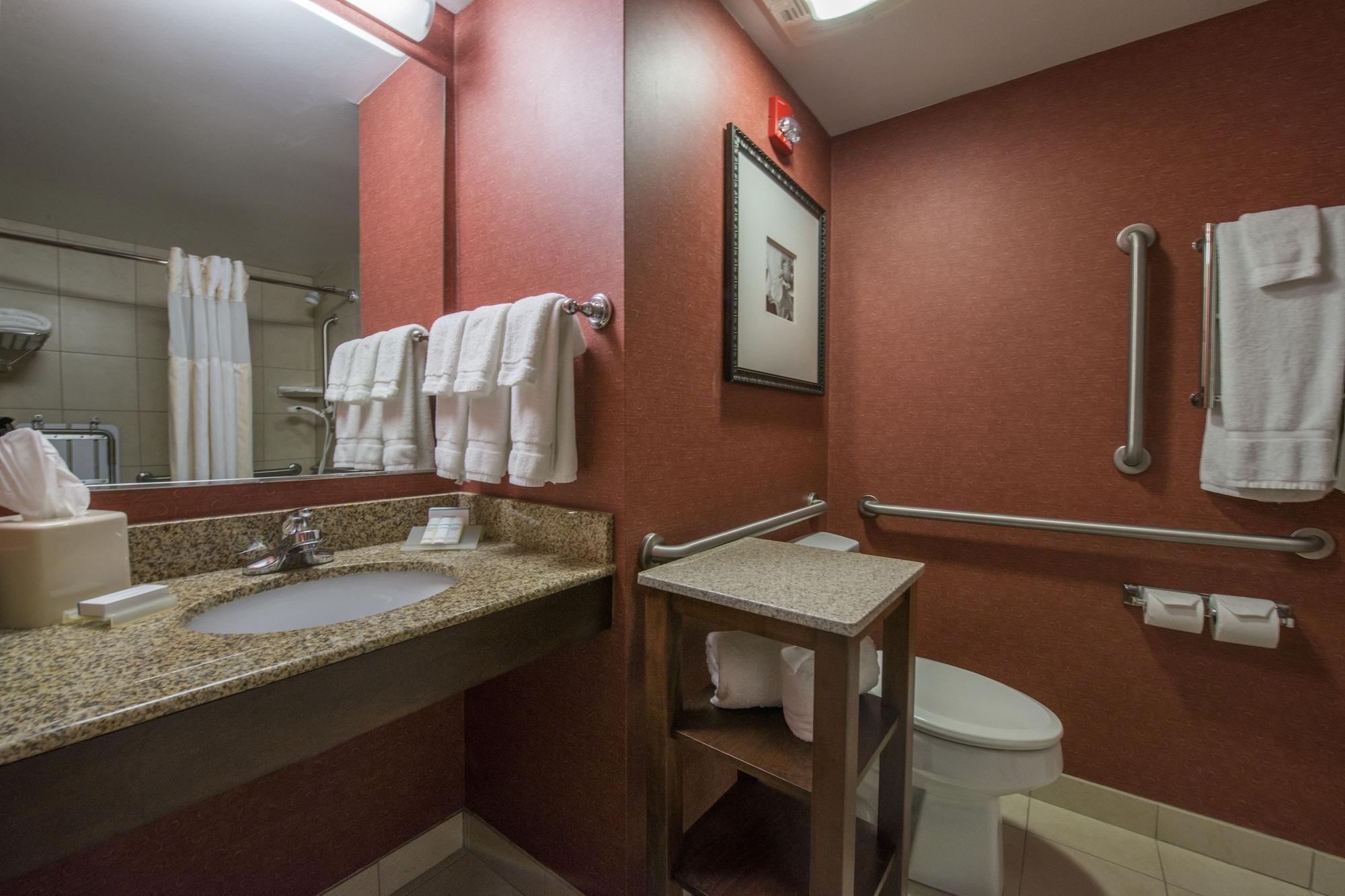 Hotel Hilton Garden 3*